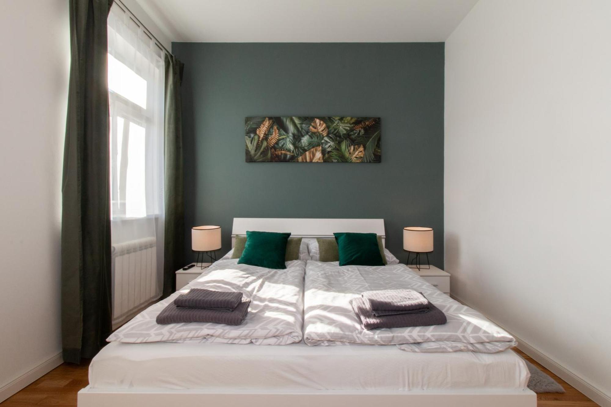Washingtonova Cr Apartments Прага Экстерьер фото