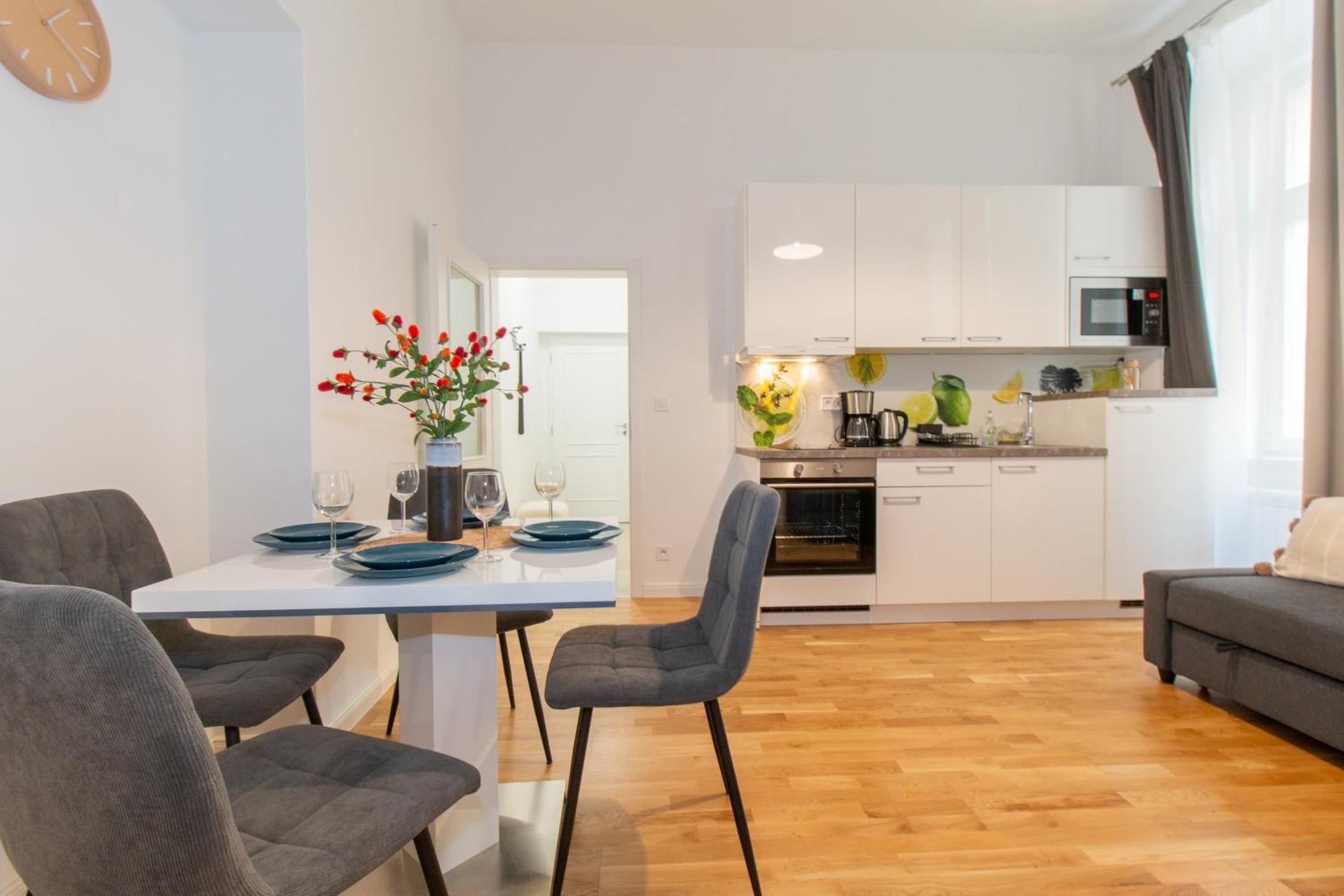 Washingtonova Cr Apartments Прага Экстерьер фото